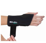 Mueller USA Fitted Right Wrist Brace Support Strap Small Medium